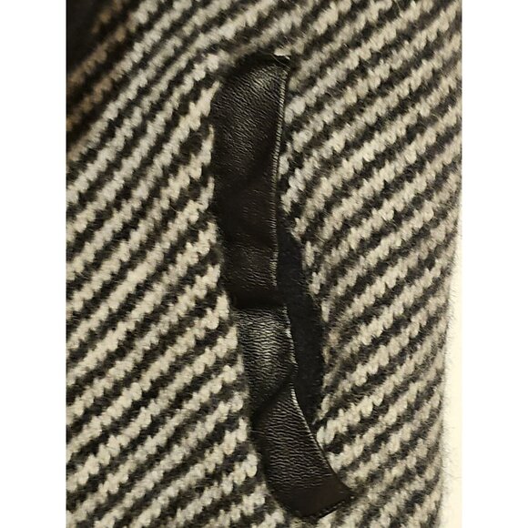 The Cashmere Project Cardigan Sweater Bolero Jacket Women XS Black White Striped - Picture 8 of 8